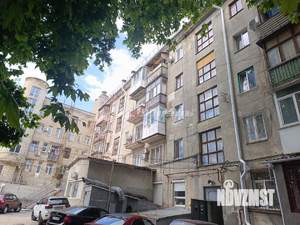 2-к квартира, вторичка, 46м2, 1/5 этаж