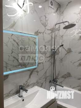 2-к квартира, вторичка, 63м2, 4/18 этаж