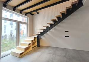 2-к квартира, вторичка, 71м2, 1/9 этаж