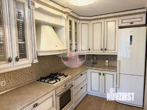 3-к квартира, вторичка, 72м2, 1/9 этаж