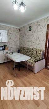 2-к квартира, вторичка, 54м2, 1/1 этаж