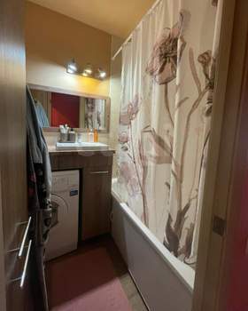 3-к квартира, вторичка, 65м2, 3/9 этаж