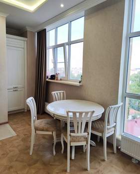2-к квартира, вторичка, 81м2, 10/11 этаж