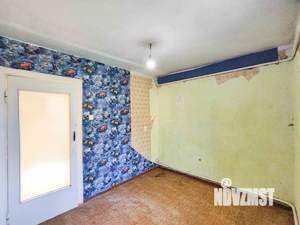 3-к квартира, вторичка, 40м2, 1/2 этаж