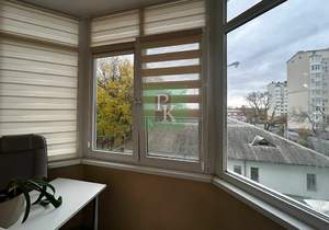 2-к квартира, вторичка, 55м2, 3/10 этаж