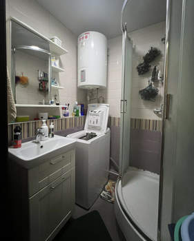 3-к квартира, вторичка, 84м2, 1/10 этаж