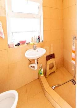 6-к квартира, вторичка, 100м2, 1/1 этаж