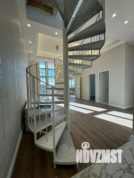 4-к квартира, вторичка, 140м2, 8/9 этаж