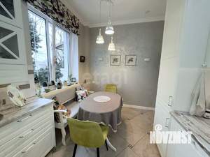 2-к квартира, вторичка, 57м2, 3/3 этаж