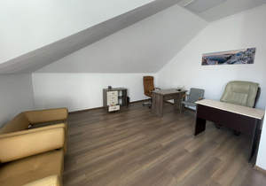 8-к квартира, вторичка, 197м2, 2/3 этаж