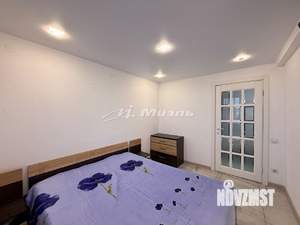 2-к квартира, вторичка, 70м2, 3/3 этаж