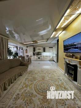 4-к квартира, вторичка, 136м2, 4/4 этаж