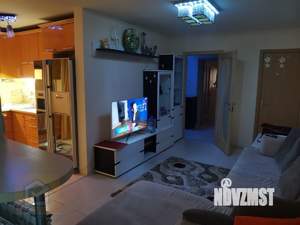 2-к квартира, вторичка, 47м2, 3/5 этаж