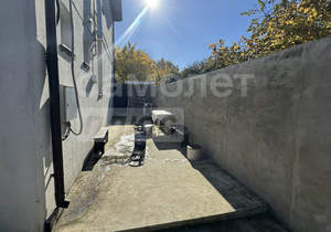 3-к квартира, вторичка, 90м2, 2/2 этаж