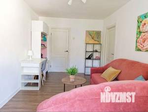 2-к квартира, вторичка, 42м2, 5/5 этаж