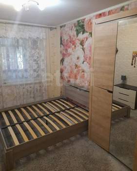 2-к квартира, вторичка, 54м2, 1/9 этаж