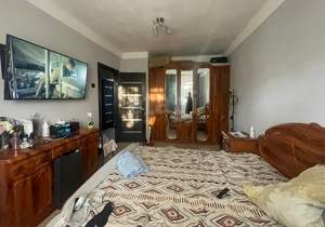 3-к квартира, вторичка, 57м2, 5/5 этаж