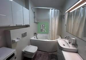 2-к квартира, вторичка, 55м2, 3/10 этаж