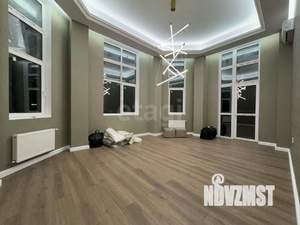4-к квартира, вторичка, 140м2, 8/8 этаж