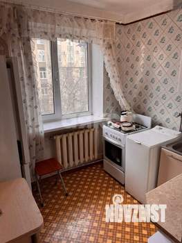 2-к квартира, вторичка, 44м2, 5/5 этаж