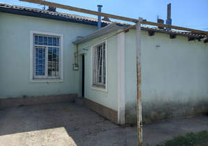 3-к квартира, вторичка, 43м2, 1/1 этаж