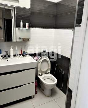 2-к квартира, вторичка, 58м2, 4/5 этаж