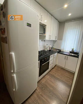 3-к квартира, вторичка, 70м2, 1/1 этаж