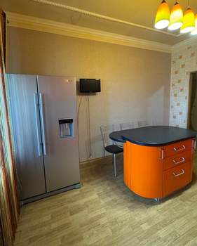 3-к квартира, вторичка, 97м2, 11/11 этаж