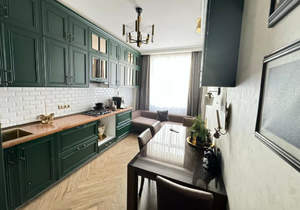 3-к квартира, вторичка, 84м2, 1/10 этаж