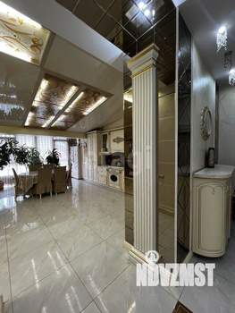 4-к квартира, вторичка, 136м2, 4/4 этаж