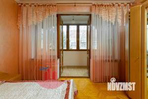 2-к квартира, вторичка, 70м2, 3/3 этаж