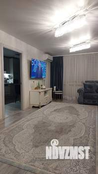 4-к квартира, вторичка, 80м2, 3/10 этаж