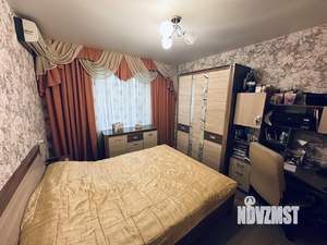 4-к квартира, вторичка, 95м2, 1/9 этаж