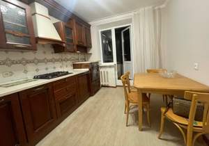 3-к квартира, вторичка, 72м2, 3/10 этаж