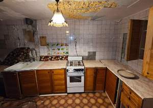 4-к квартира, вторичка, 111м2, 1/1 этаж