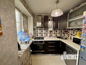 3-к квартира, вторичка, 58м2, 2/5 этаж