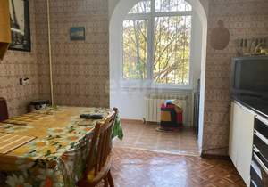 3-к квартира, вторичка, 67м2, 1/5 этаж