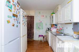 3-к квартира, вторичка, 73м2, 1/9 этаж