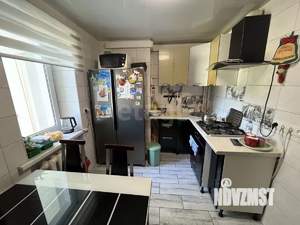 4-к квартира, вторичка, 77м2, 2/9 этаж