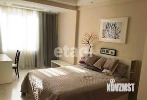 3-к квартира, вторичка, 124м2, 2/4 этаж