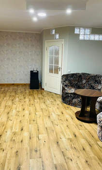 3-к квартира, вторичка, 68м2, 1/9 этаж