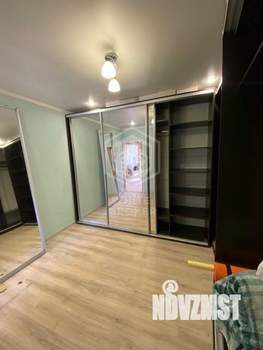 3-к квартира, вторичка, 72м2, 2/2 этаж