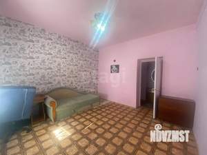 2-к квартира, вторичка, 60м2, 1/1 этаж