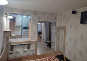 3-к квартира, вторичка, 50м2, 1/2 этаж