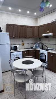 2-к квартира, вторичка, 70м2, 1/1 этаж