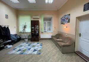 3-к квартира, вторичка, 78м2, 1/1 этаж