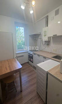 2-к квартира, вторичка, 34м2, 3/3 этаж