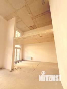 2-к квартира, вторичка, 73м2, 1/9 этаж