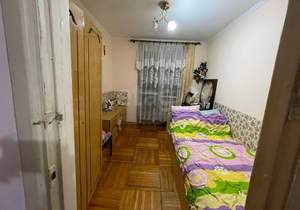 3-к квартира, вторичка, 70м2, 1/5 этаж