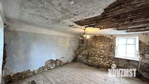 2-к квартира, вторичка, 65м2, 1/1 этаж